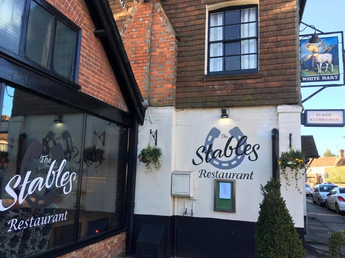 The White Hart Pub And Rooms Cranleigh Eksteriør bilde